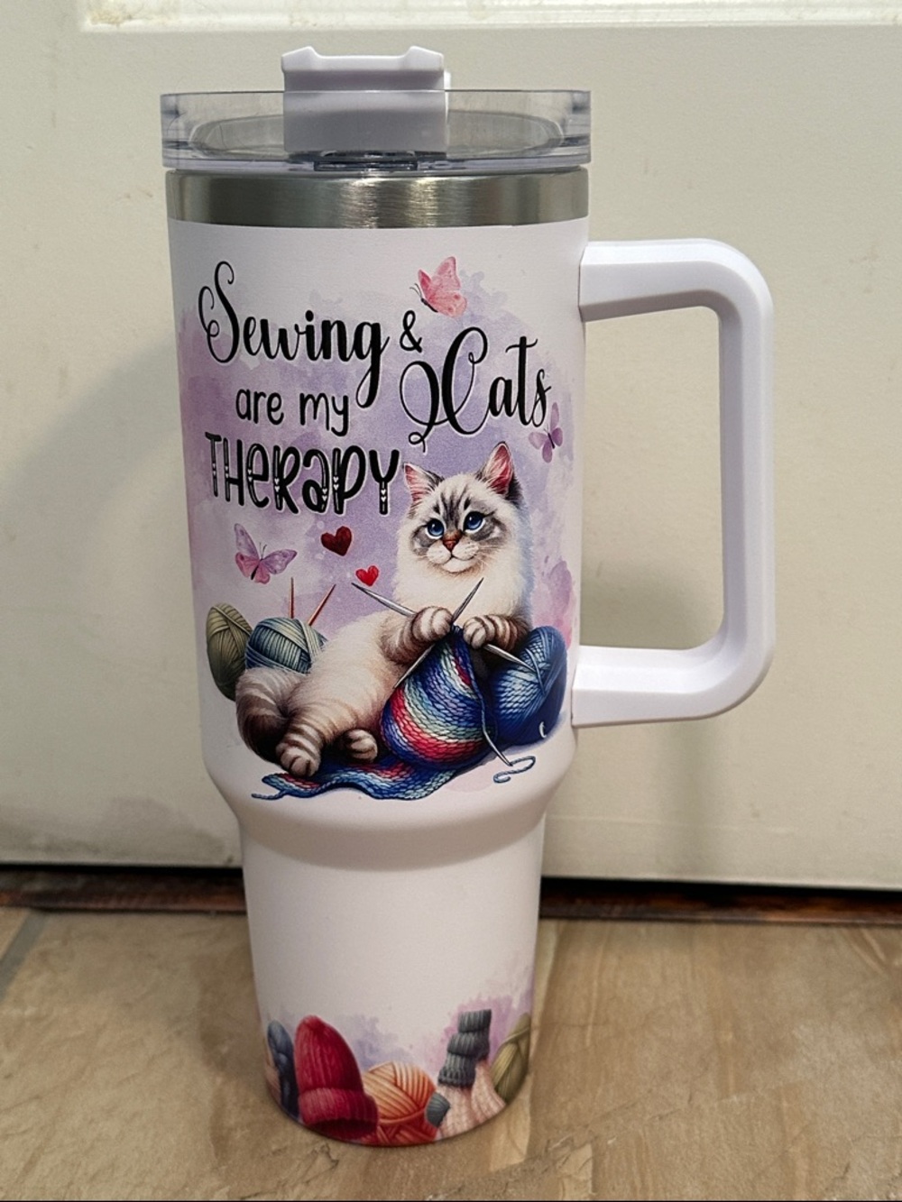 NWT Sewing & Cats Are My Therapy 40oz Tumbler With Handle